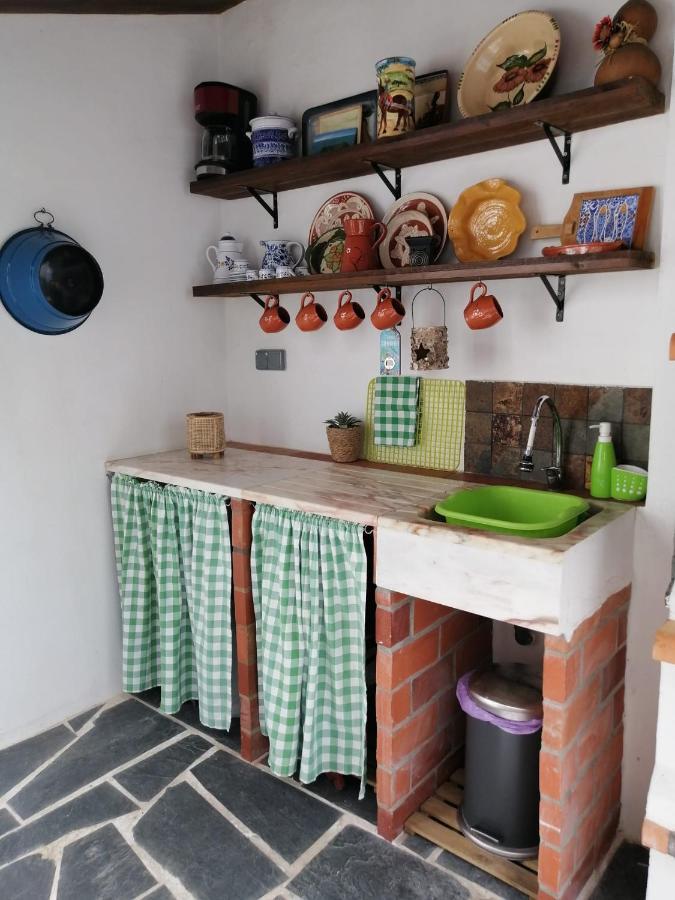 Courtyard House - Sun, Barbecue, Beach Sesimbra Exterior photo